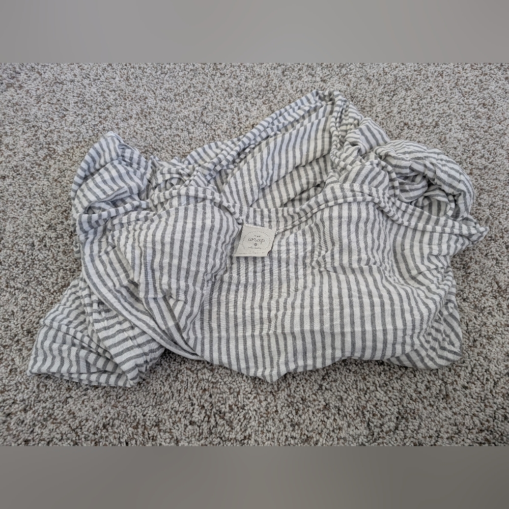 Striped Gray and White Solly Wrap